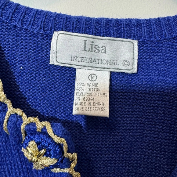Lisa International Vintage Holiday Sweater - Picture 7 of 8